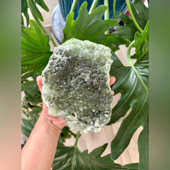 Double sided prehnite from Morocco - Picture 2 of 9